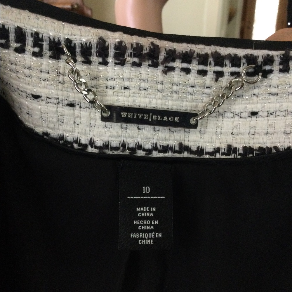 Dress or slacks jacket. - Picture 2 of 8